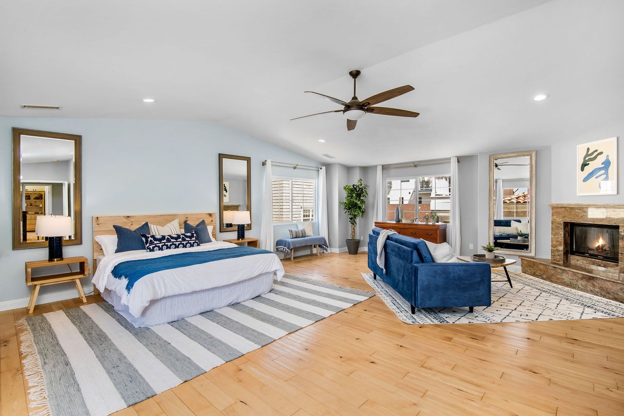 1044 7th Street