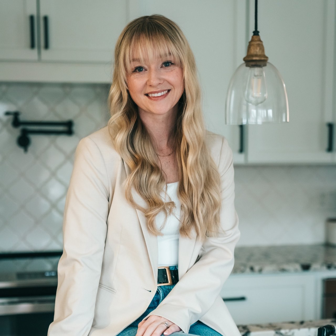 Destany Stokes Powell Butte, OR Real Estate Agent Headshot