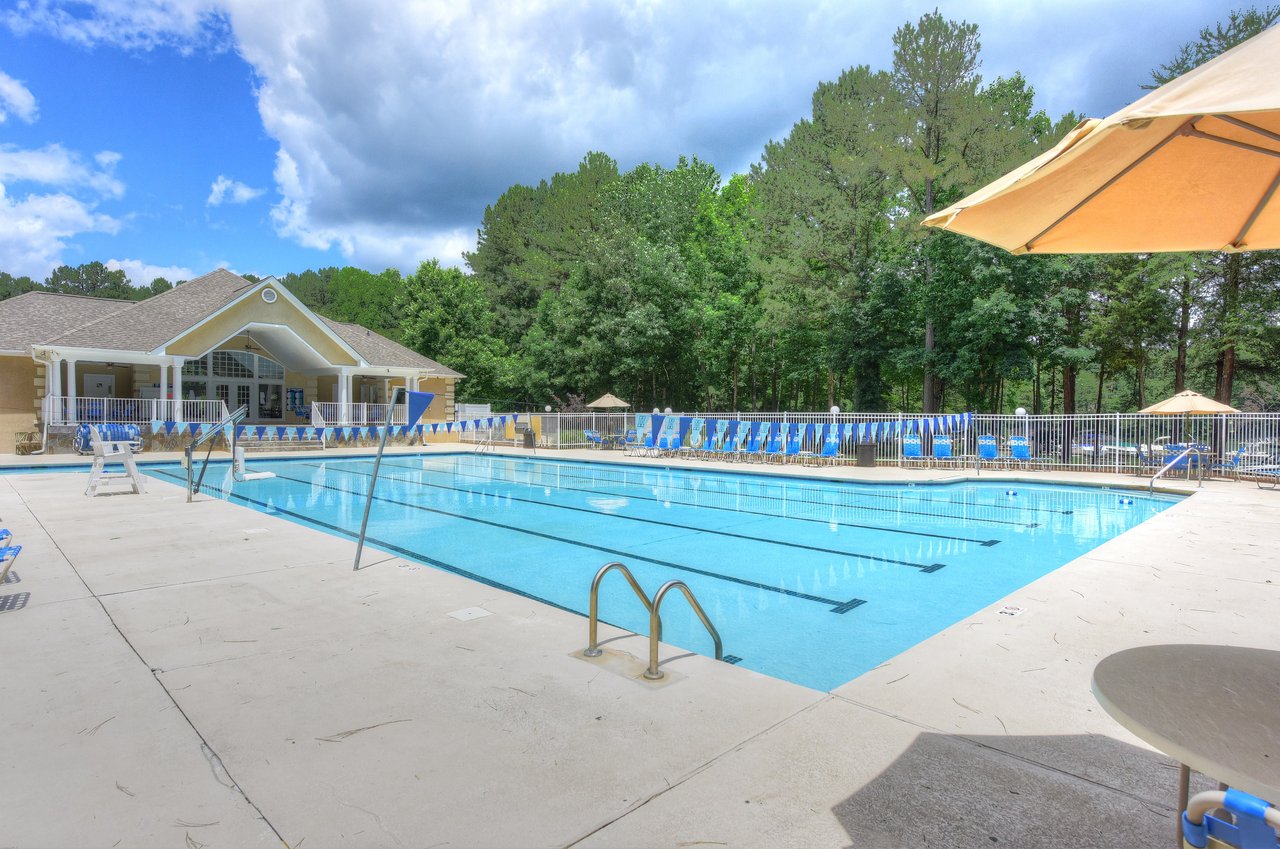 Pool at The Harbour at The Pointe