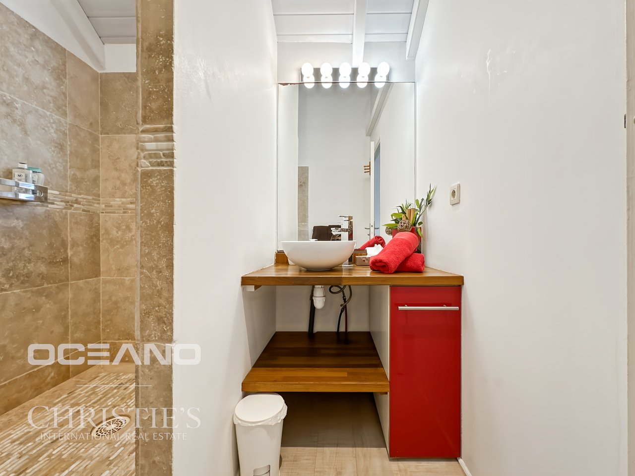 Orient Bay | 3-Bedroom Townhouse with Private Pool