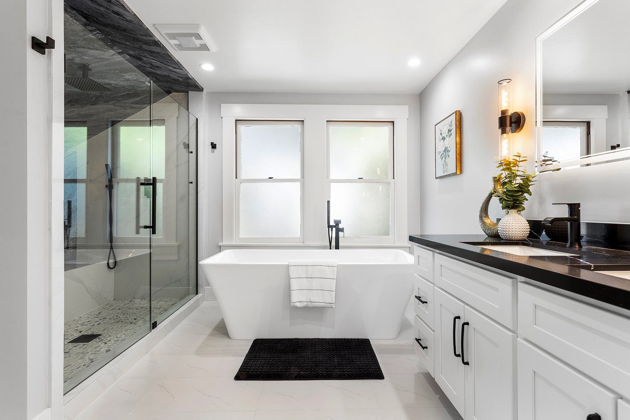 14275 Saratoga Ave, Saratoga