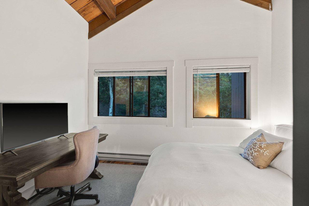 Booth Falls - 4 bedroom 