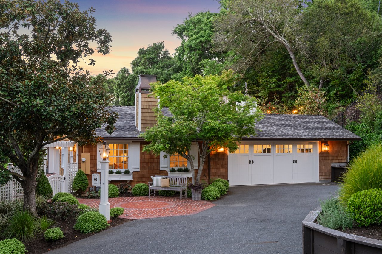 6 Snowberry Ln