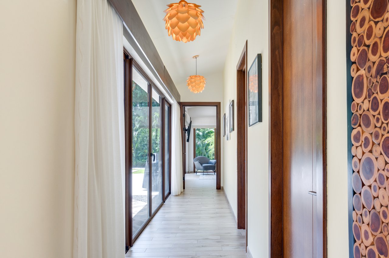 Casa Pachote | Exquisite 4-Bedroom Luxury Home in Hacienda Pinilla’s Reserva de Golf