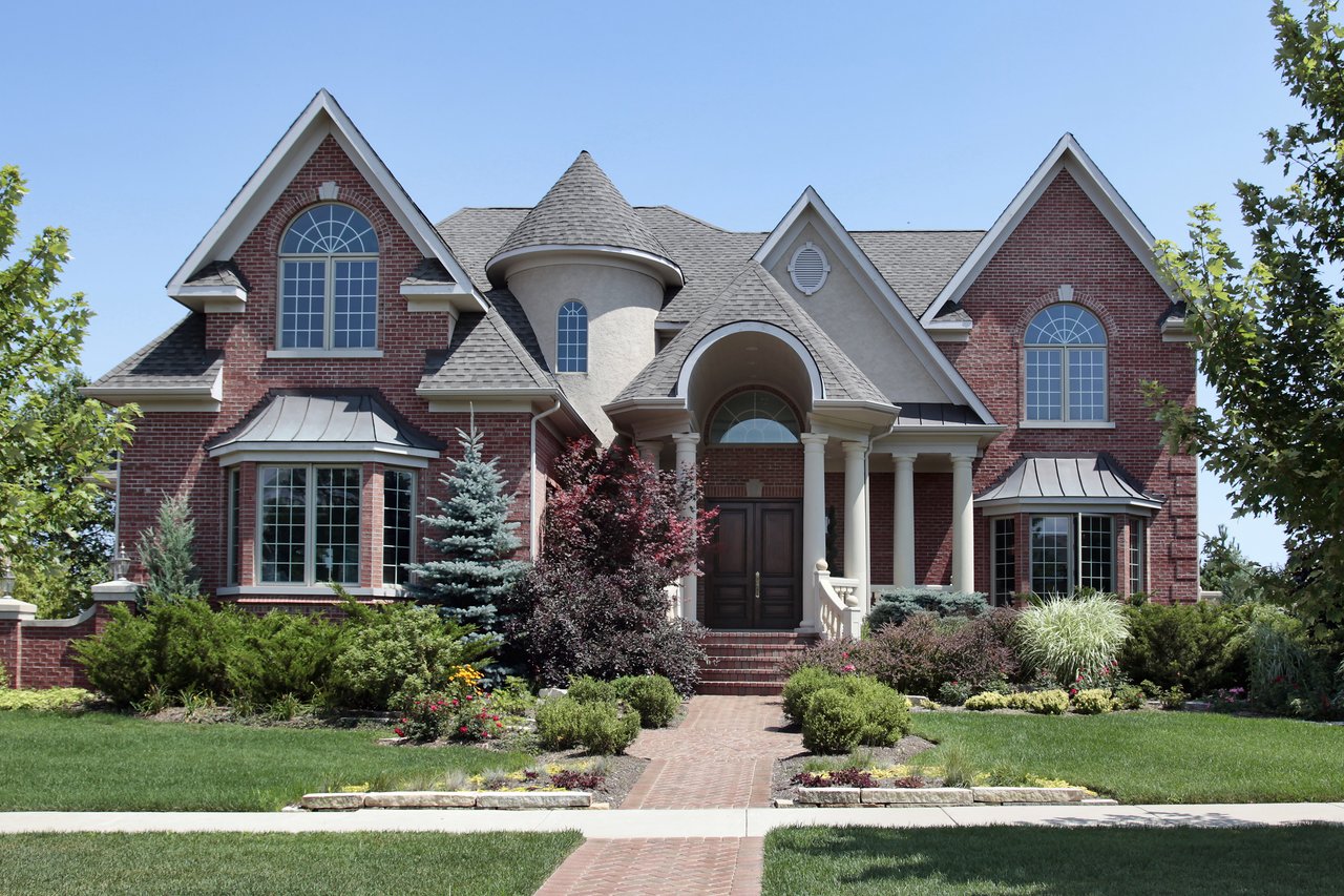 Estates of Chapel Hills