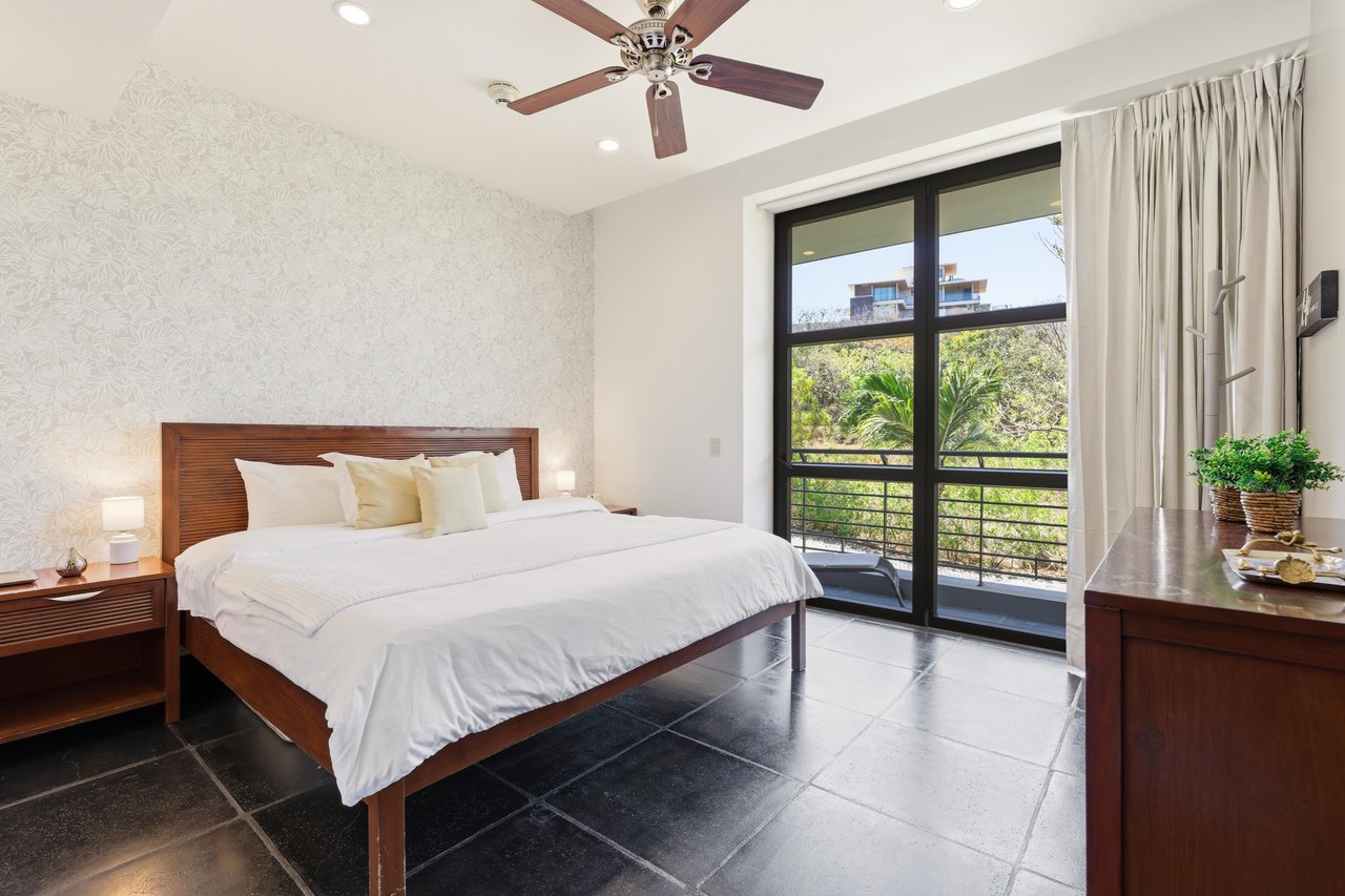 La Perla 113 | Boutique Luxury Condo in the Heart of Tamarindo