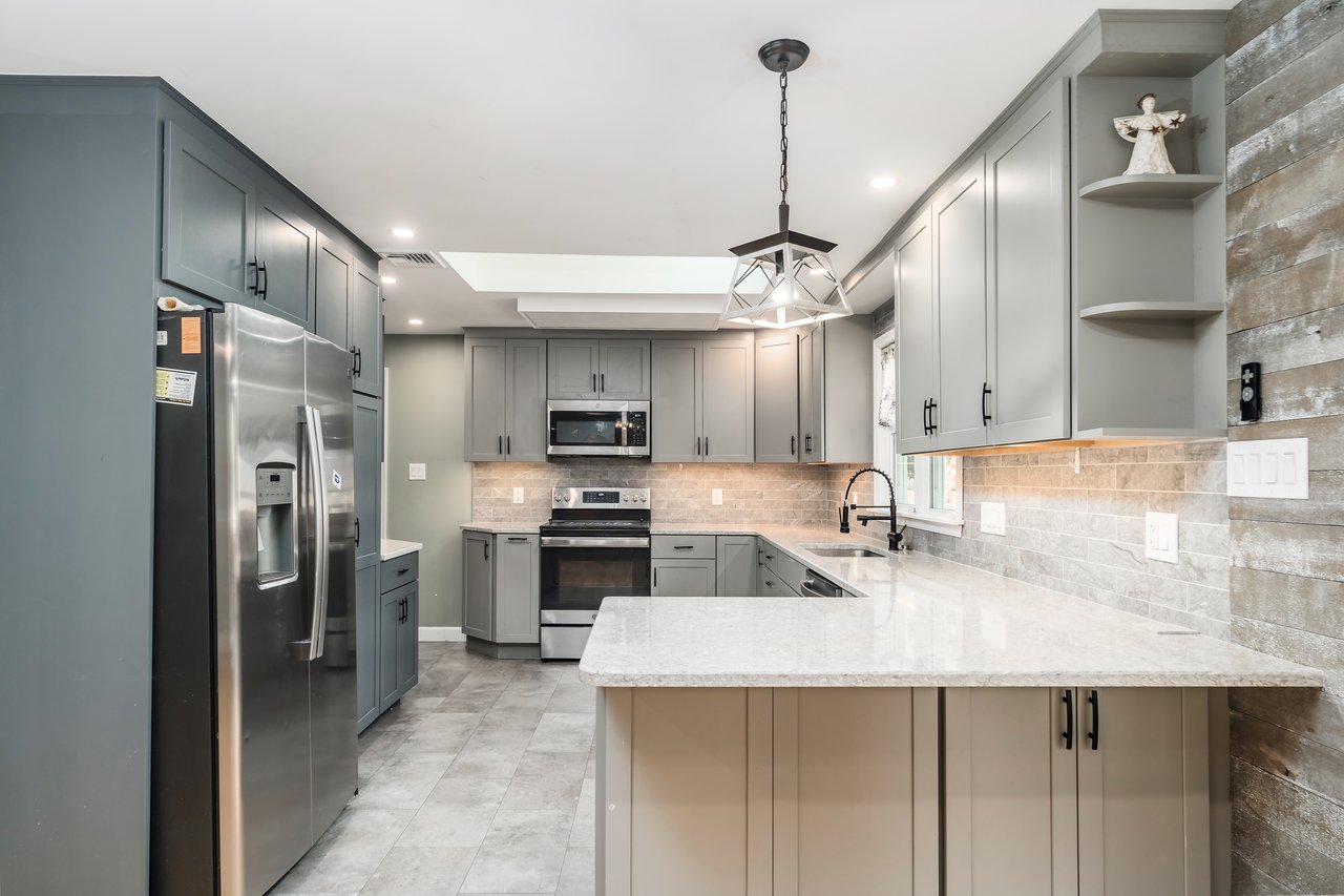 5324 Camp Meeting Road