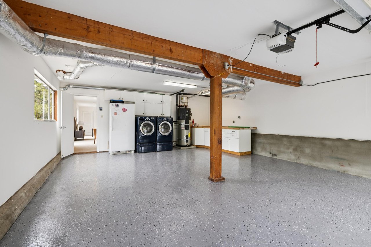 290 Stuyvesant Drive