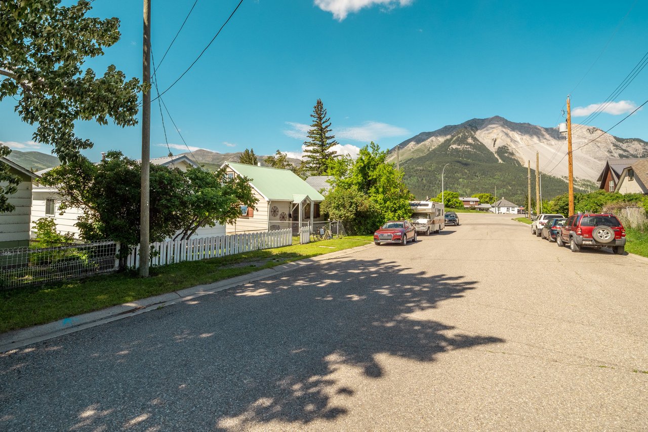 216 Street Unit: 2729