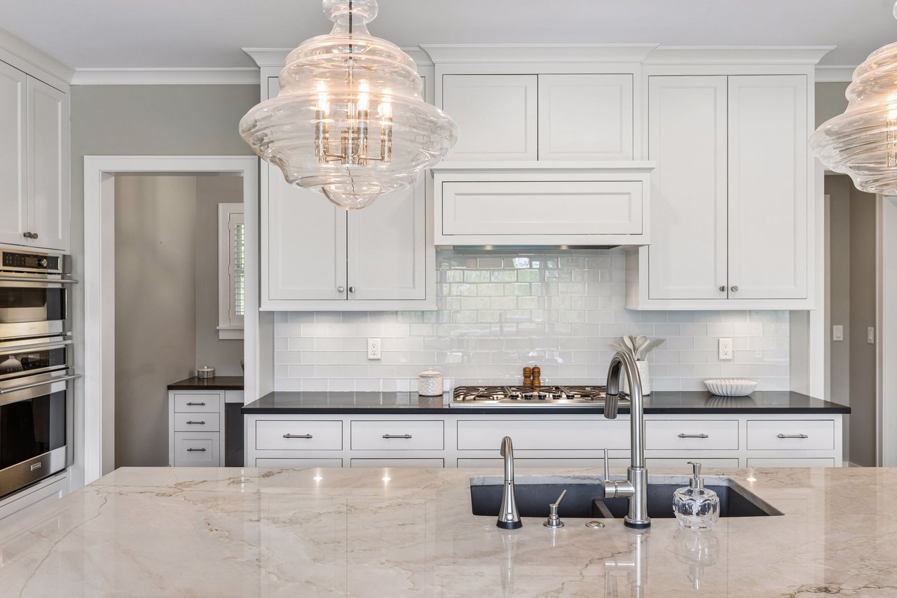 5116 Skyline Drive, Edina