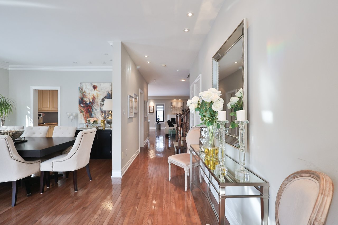 469 Stratford Road, Oakville