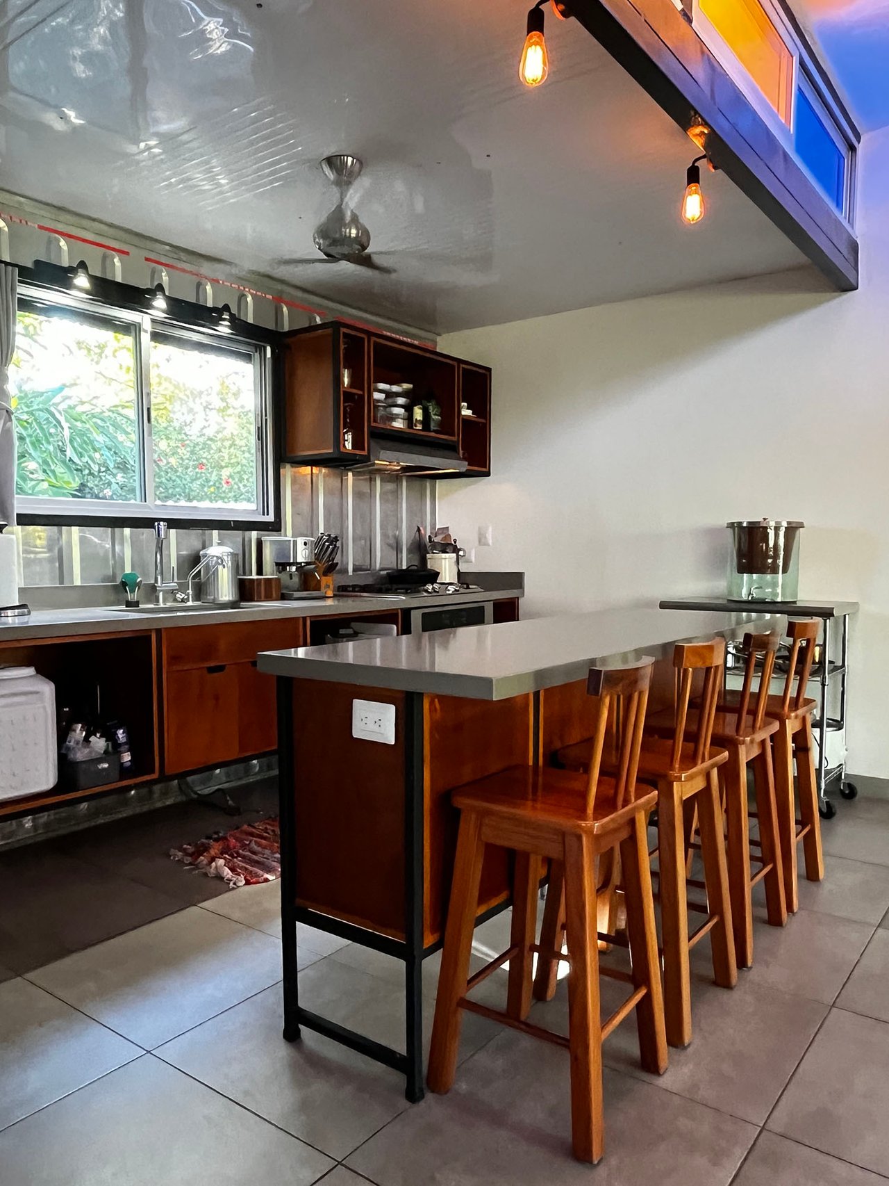 CASA SECRETA: Your Hidden Uvita Escape With Room To Expand – 0.28 Acres