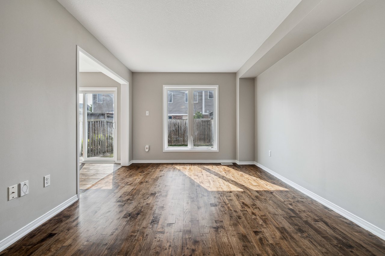 Freehold Townhouse on Quiet Court