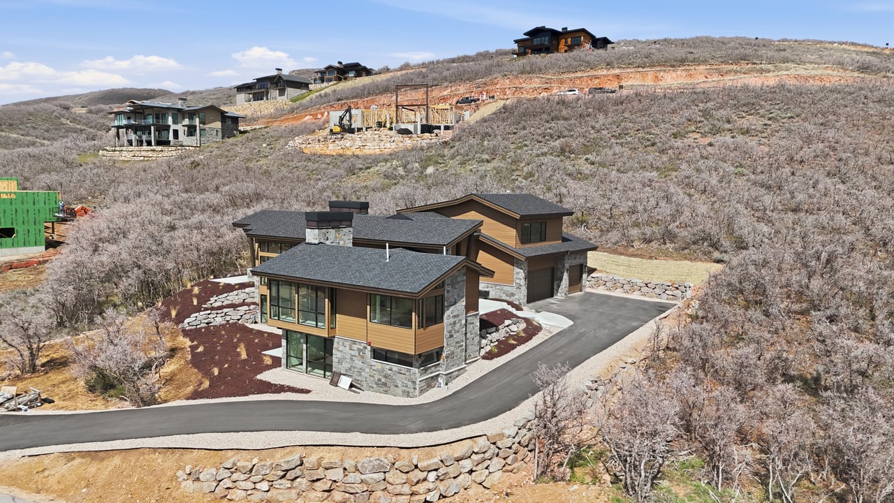 11004 N Wrangler Circle