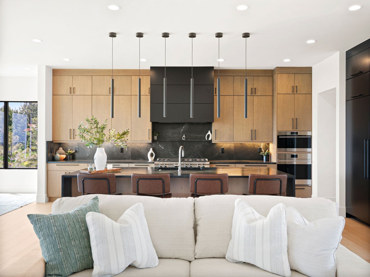 Live Elevated: Custom Luxury in the Heart of Ravenna