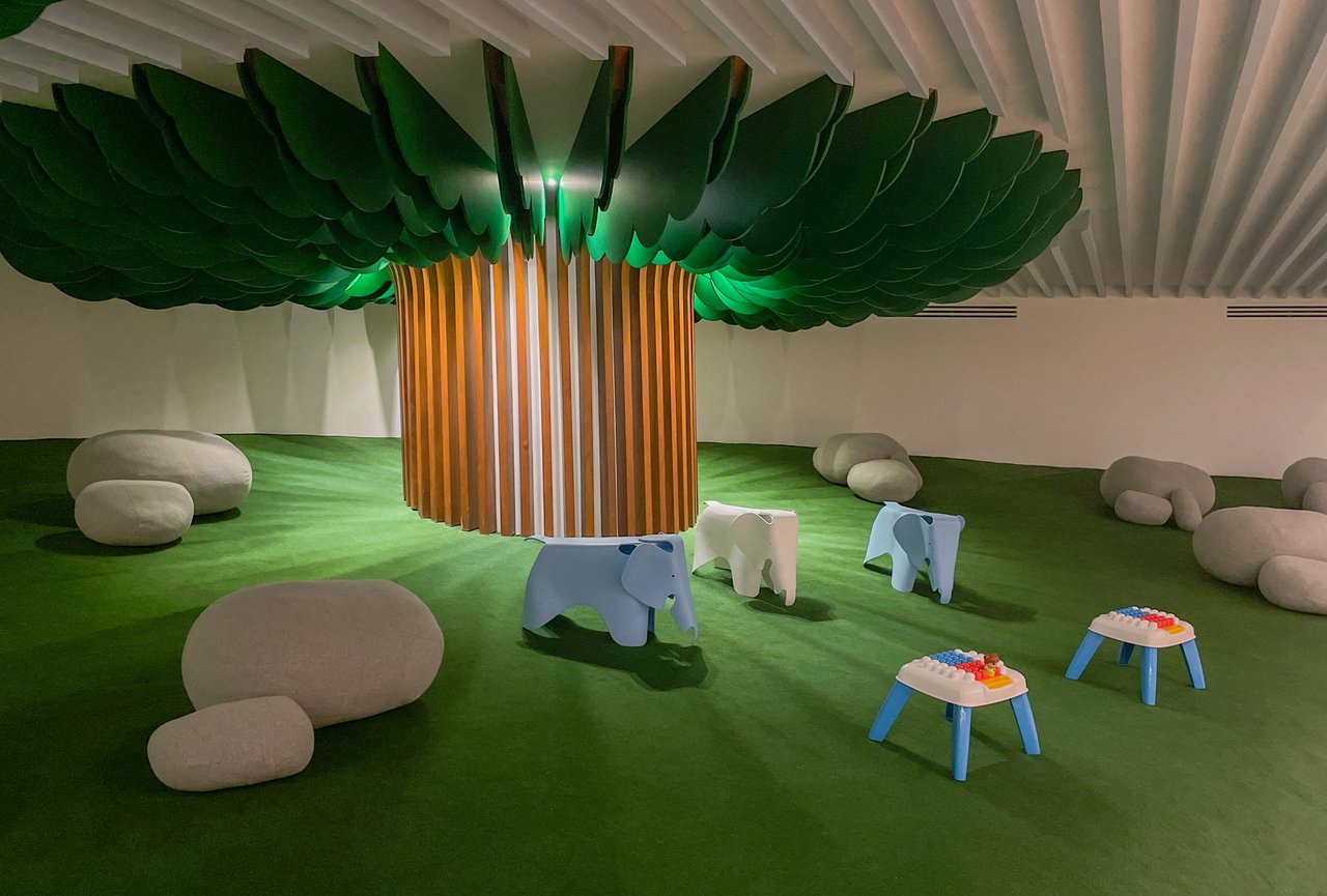 Shark Tower Puerto Cancún