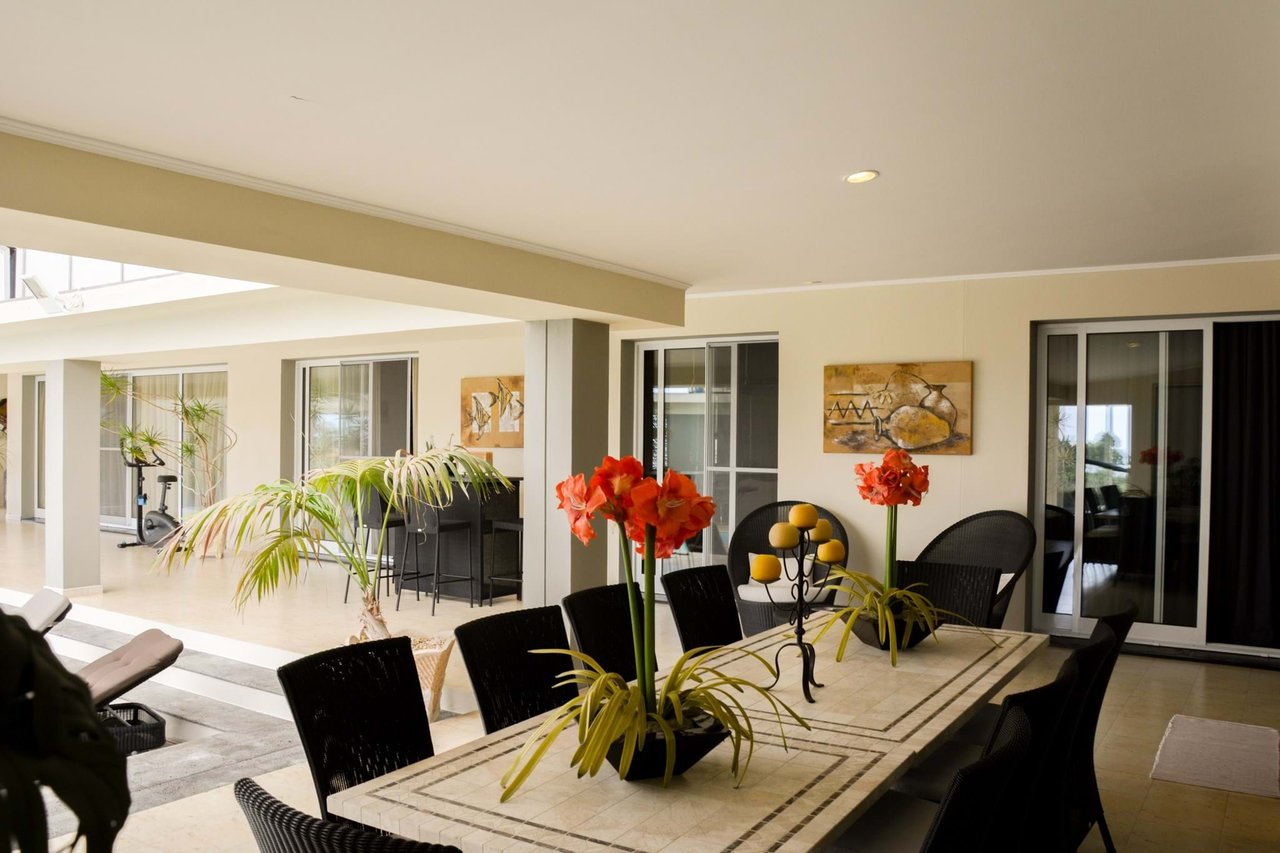 Luxury 4-Bedroom Villa with Indoor Pool – São Miguel, Azores