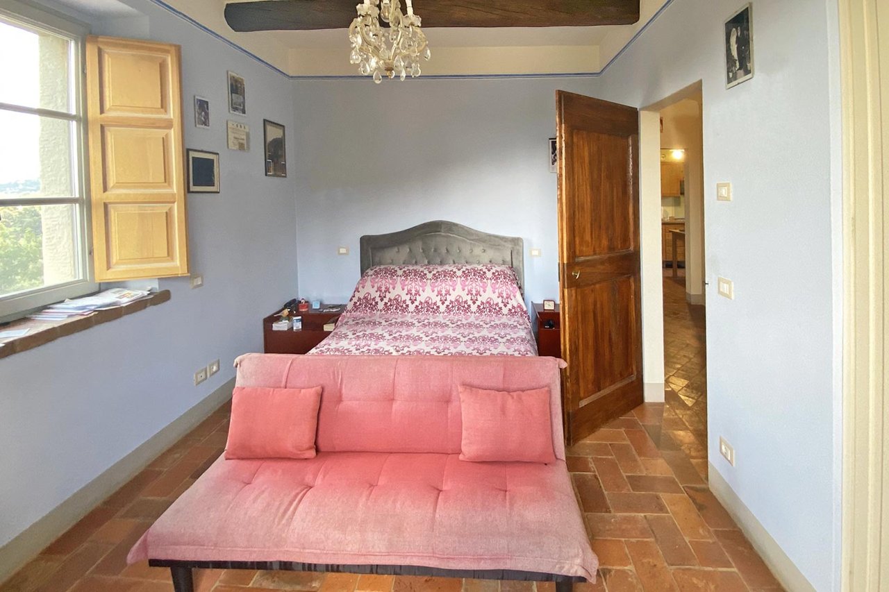 CASALE ROSSO MAGENTA