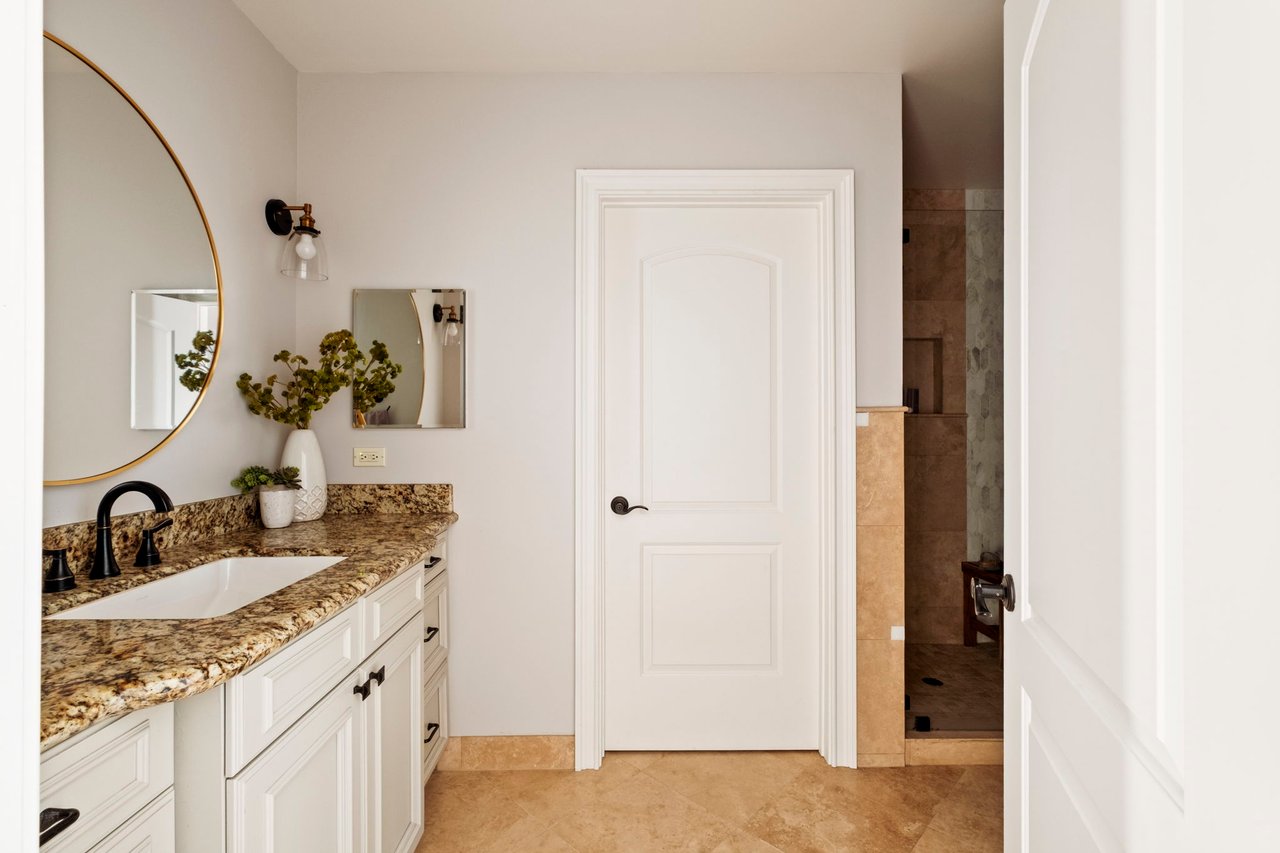 1274 Eagle Vista Drive