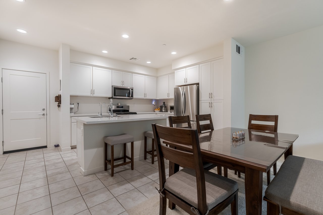 310 Farmhouse Drive 4