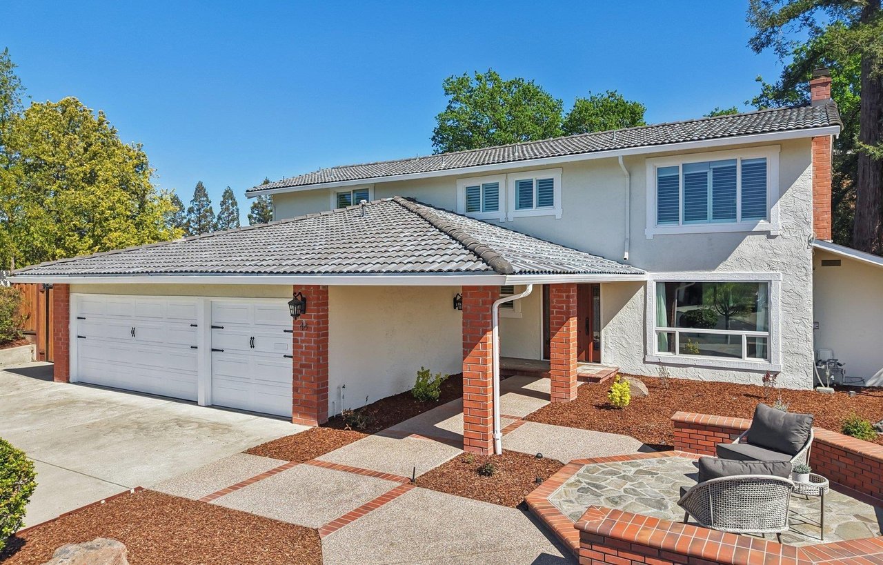 Welcome to Livorna Estates