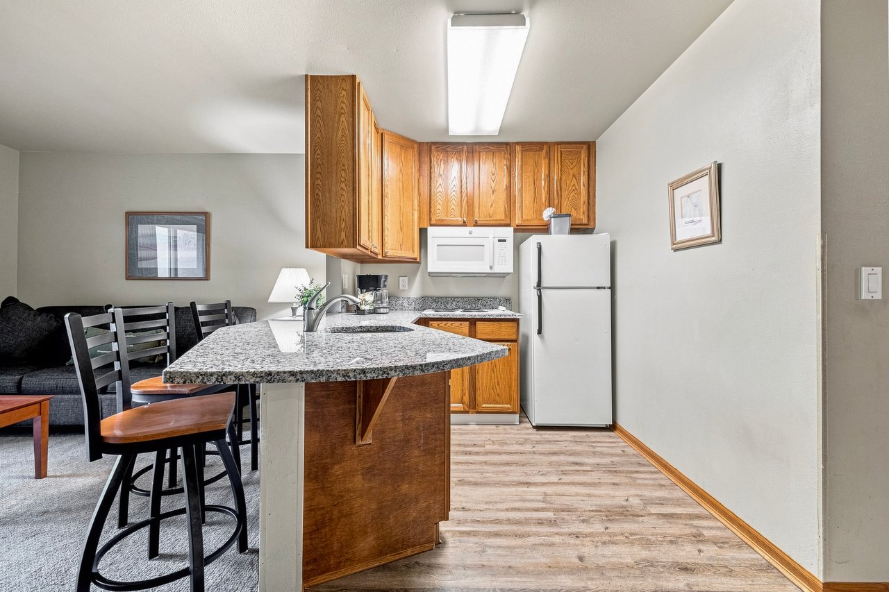 111 Center St. Unit 235 