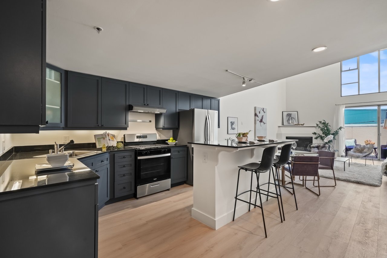 39 Boardman Pl #105
