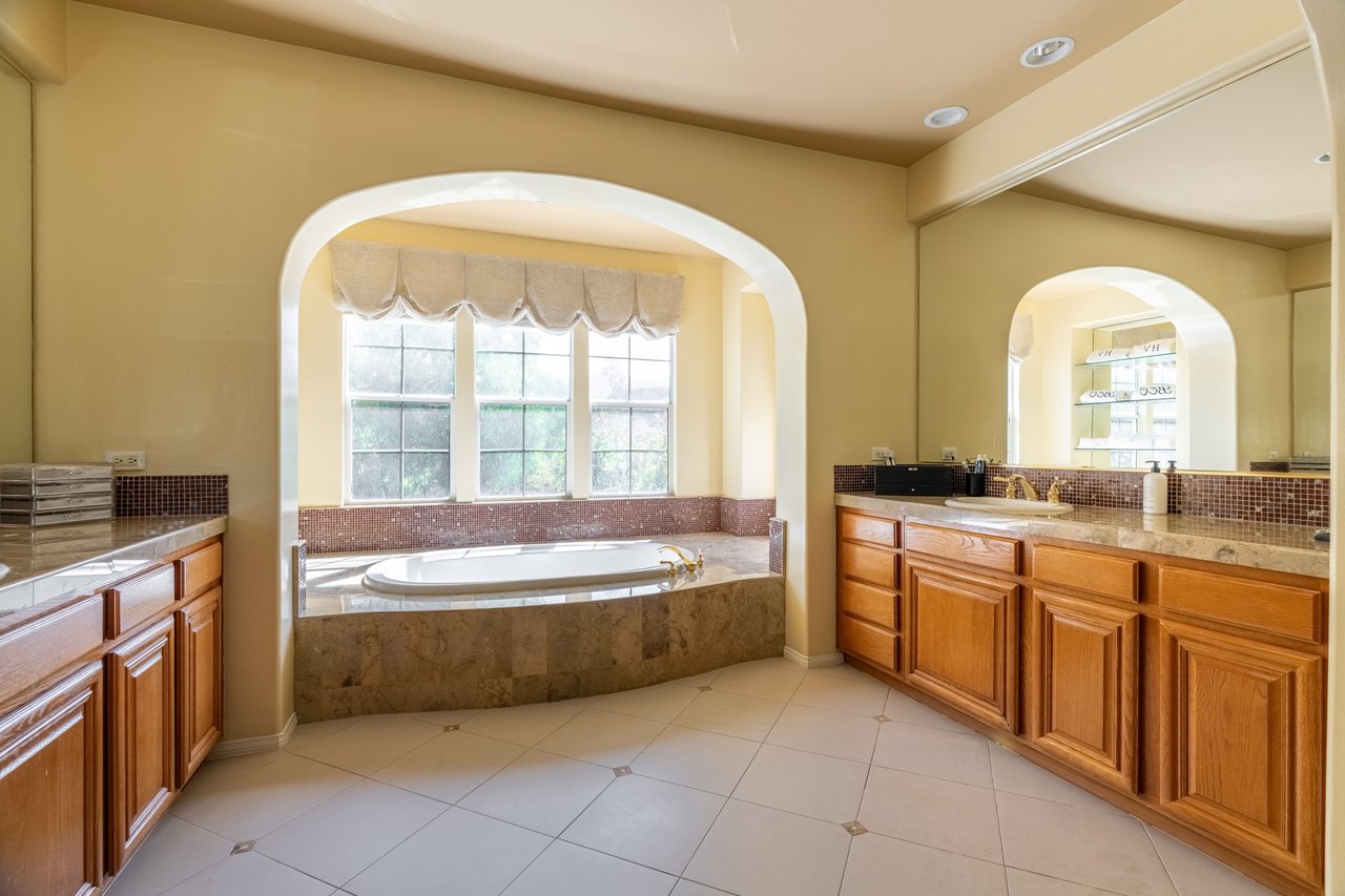 4314 Via Cerritos