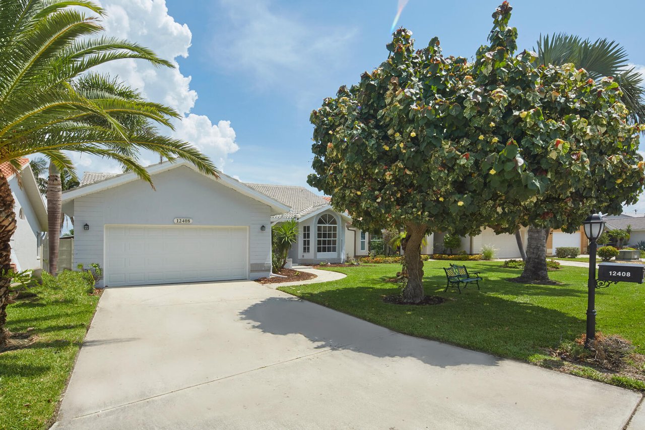 12408 Kelly Sands Way - Kelly Greens Golf & Country Club
