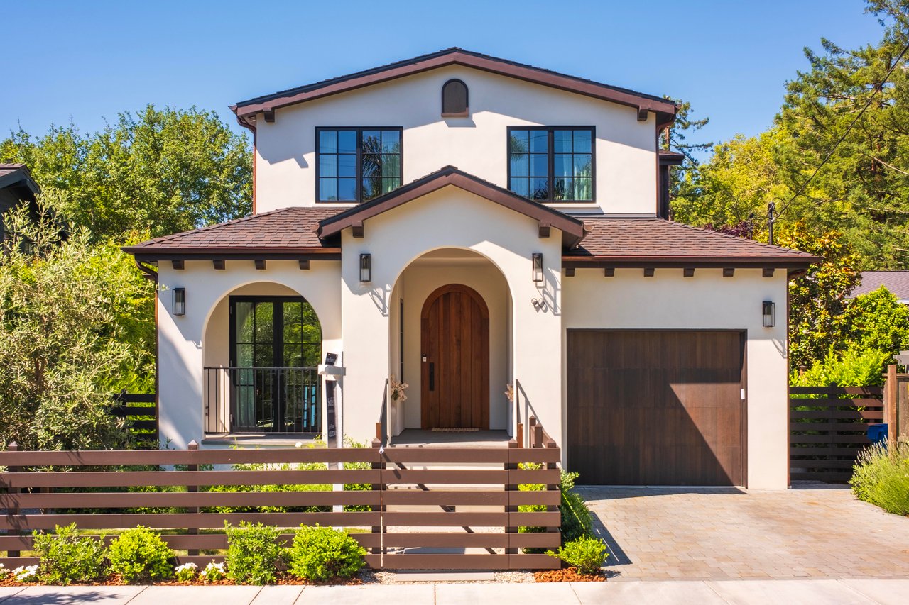 90 Walnut Avenue