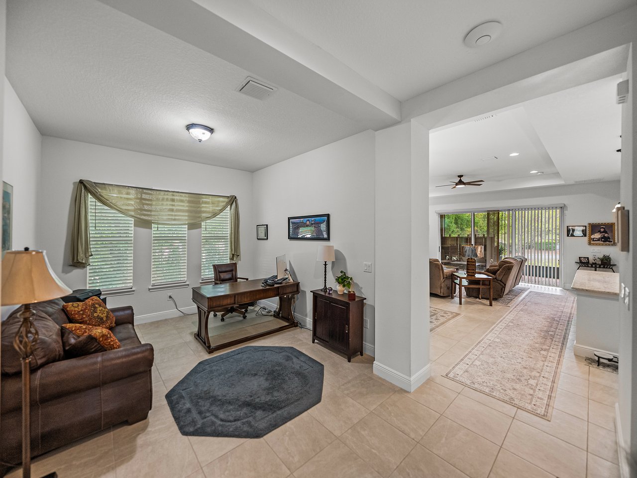 14198 THOROUGHBRED DR