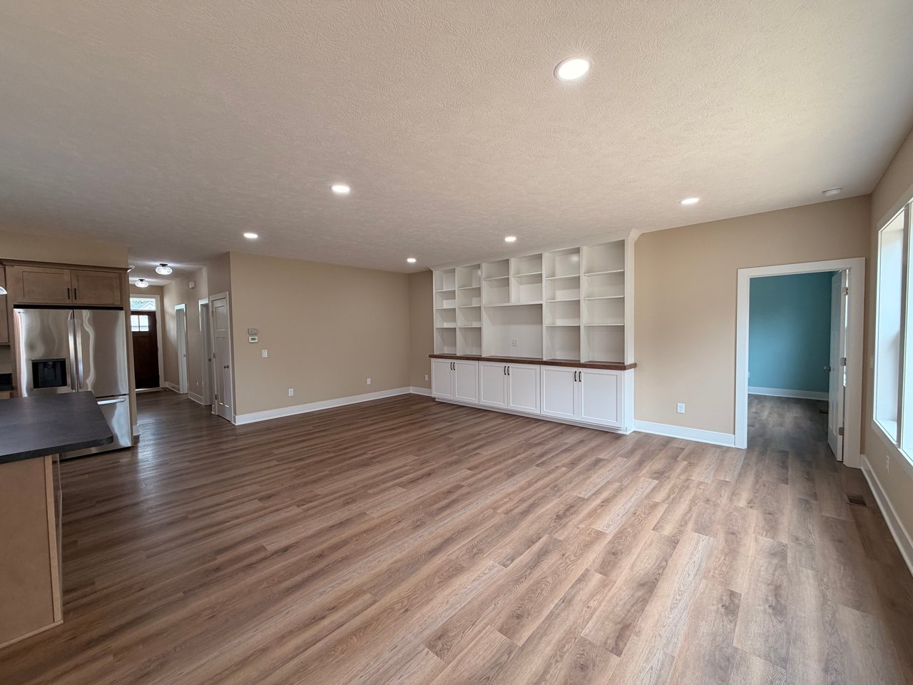 961 Windjammer Ct