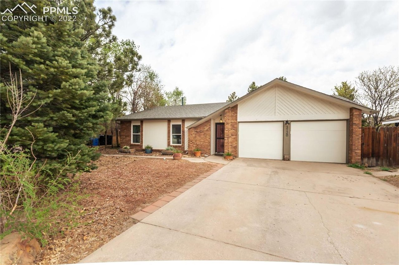 3120 Mirage Dr