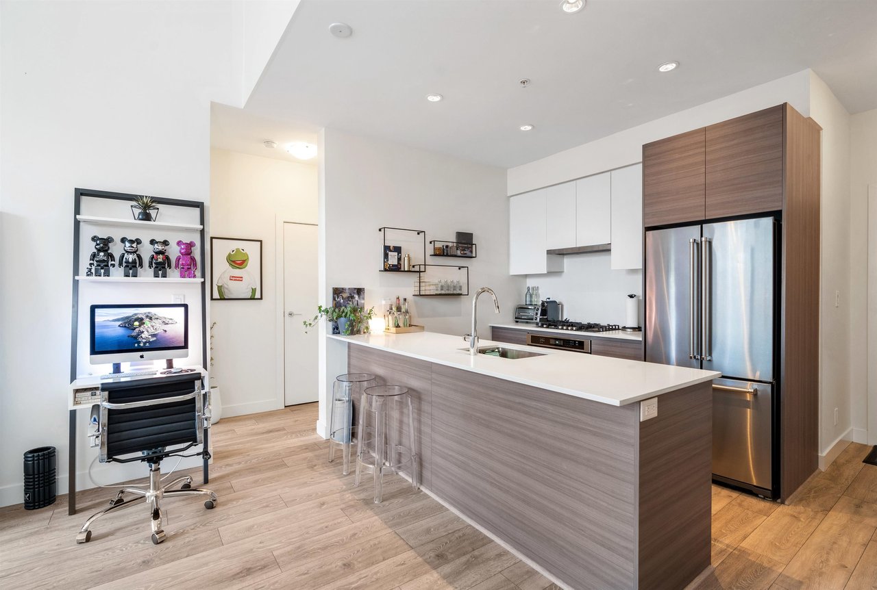 504-4468 Dawson St
