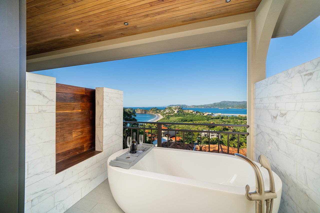 Luxury Spa Guest House Estate, Flamingo, Guanacaste