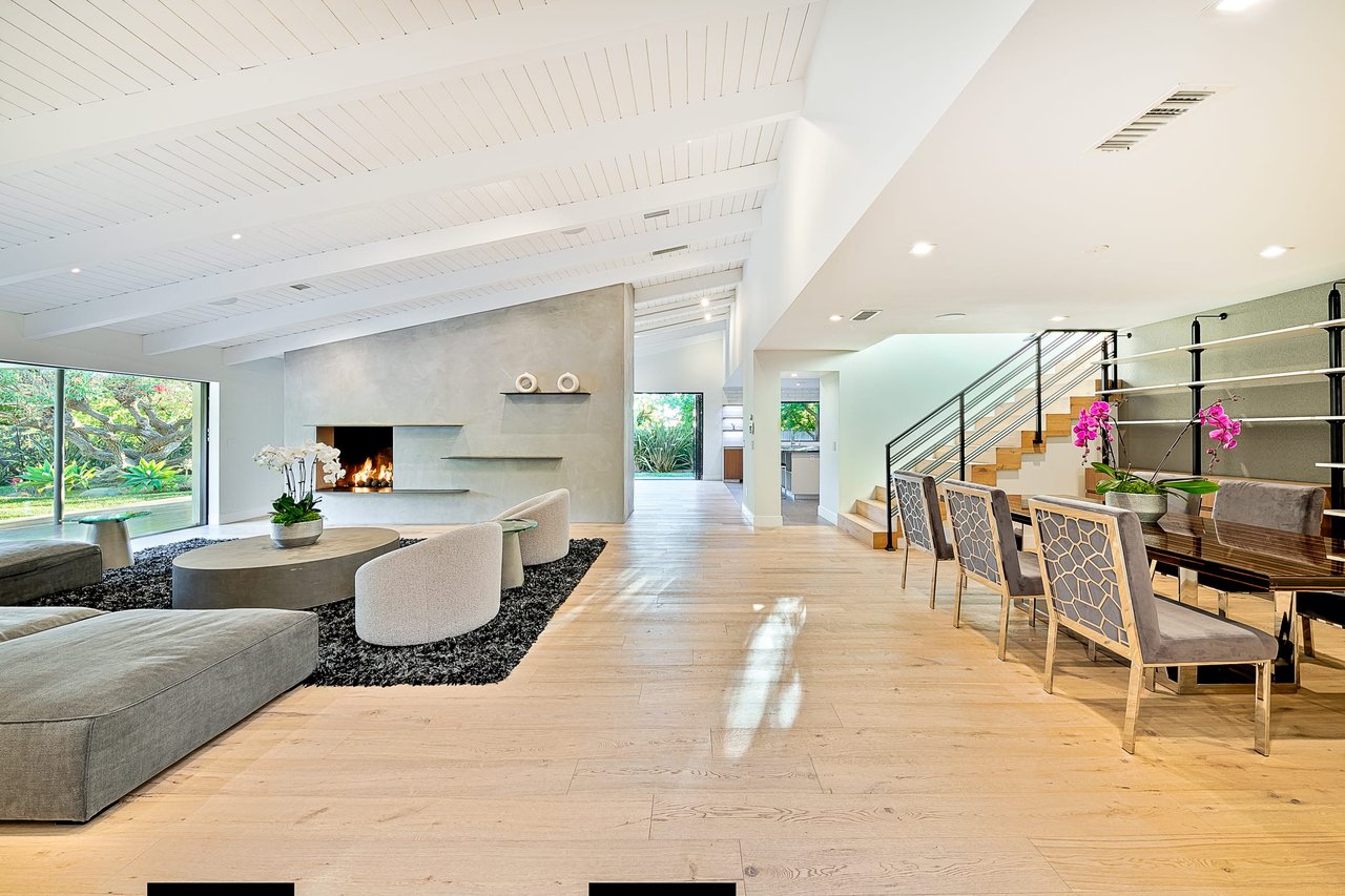 The Beverly Hills Modern Mid-Century Villa