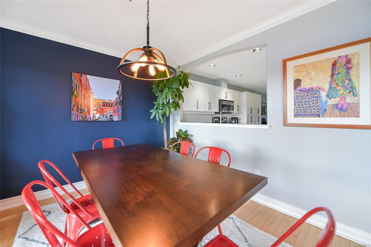 12-127 Aldersmith Pl