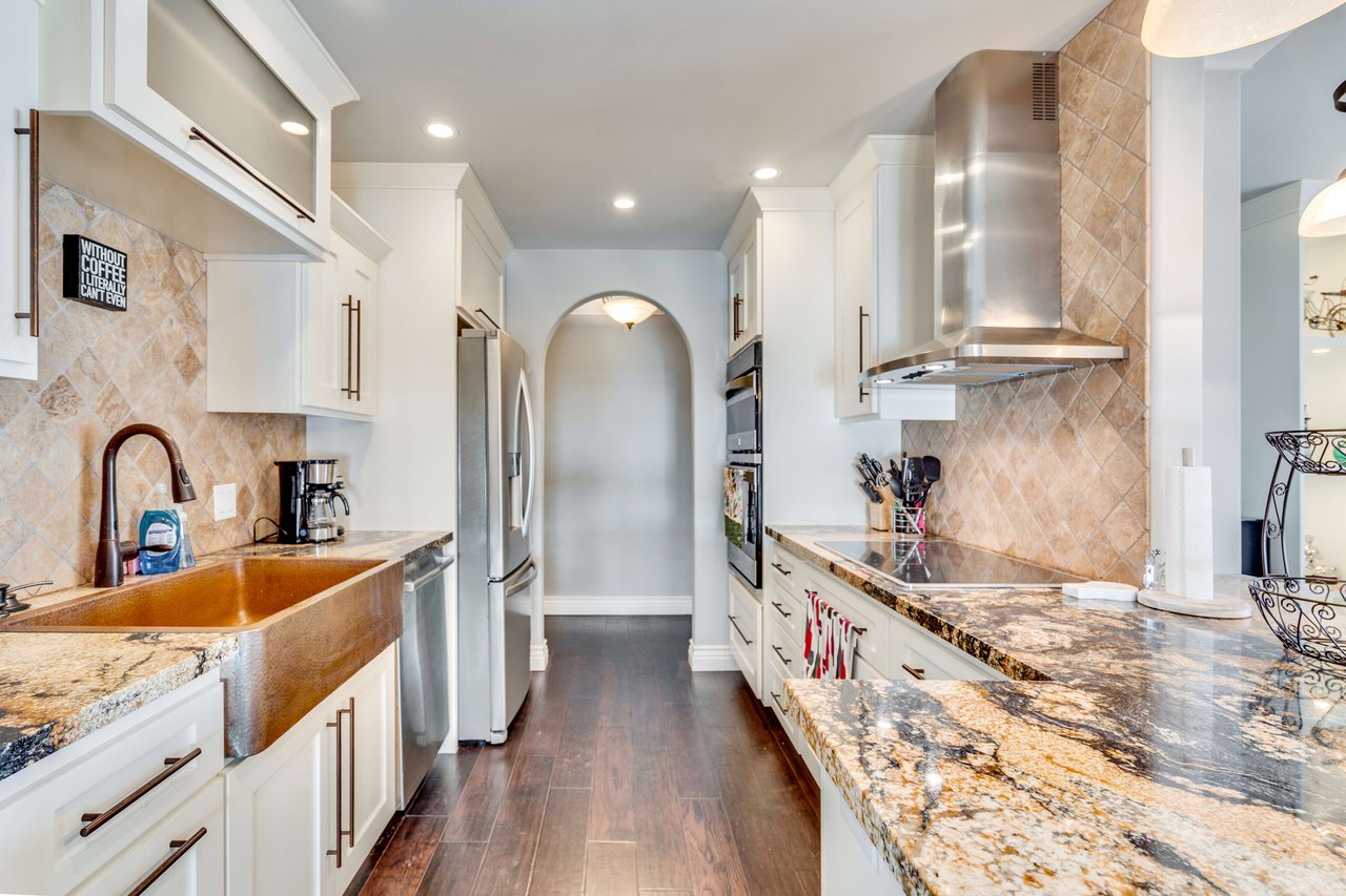 909 Coast Blvd #8 Sold!