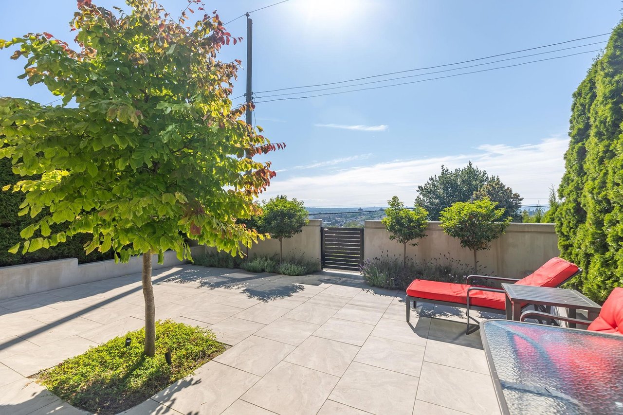 110 N Delta Avenue, Burnaby