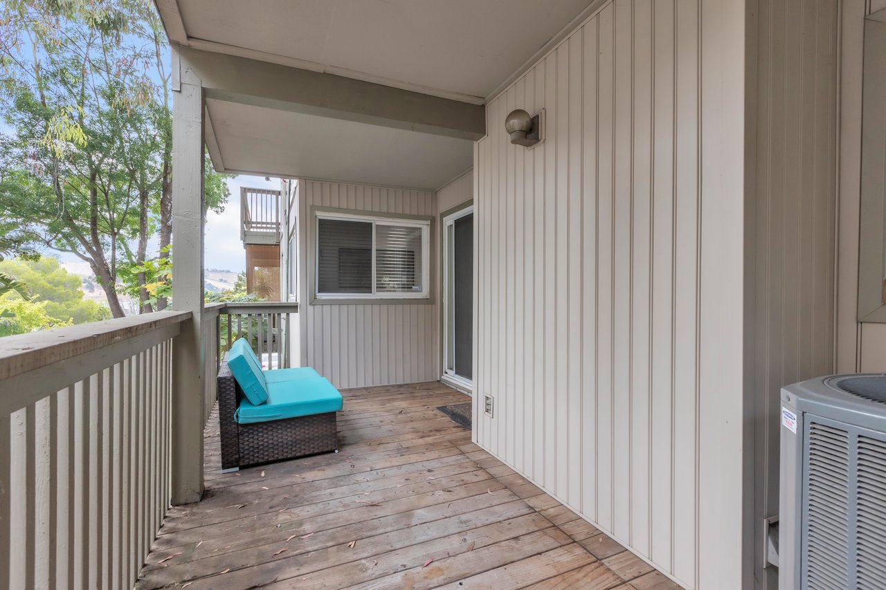 215 Whale Bone Ct, Vallejo