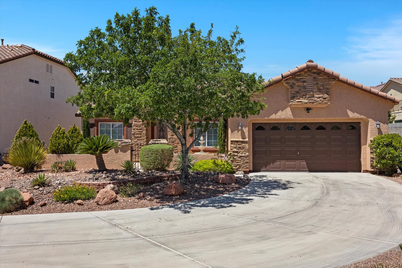 4531 Orange Heights Street