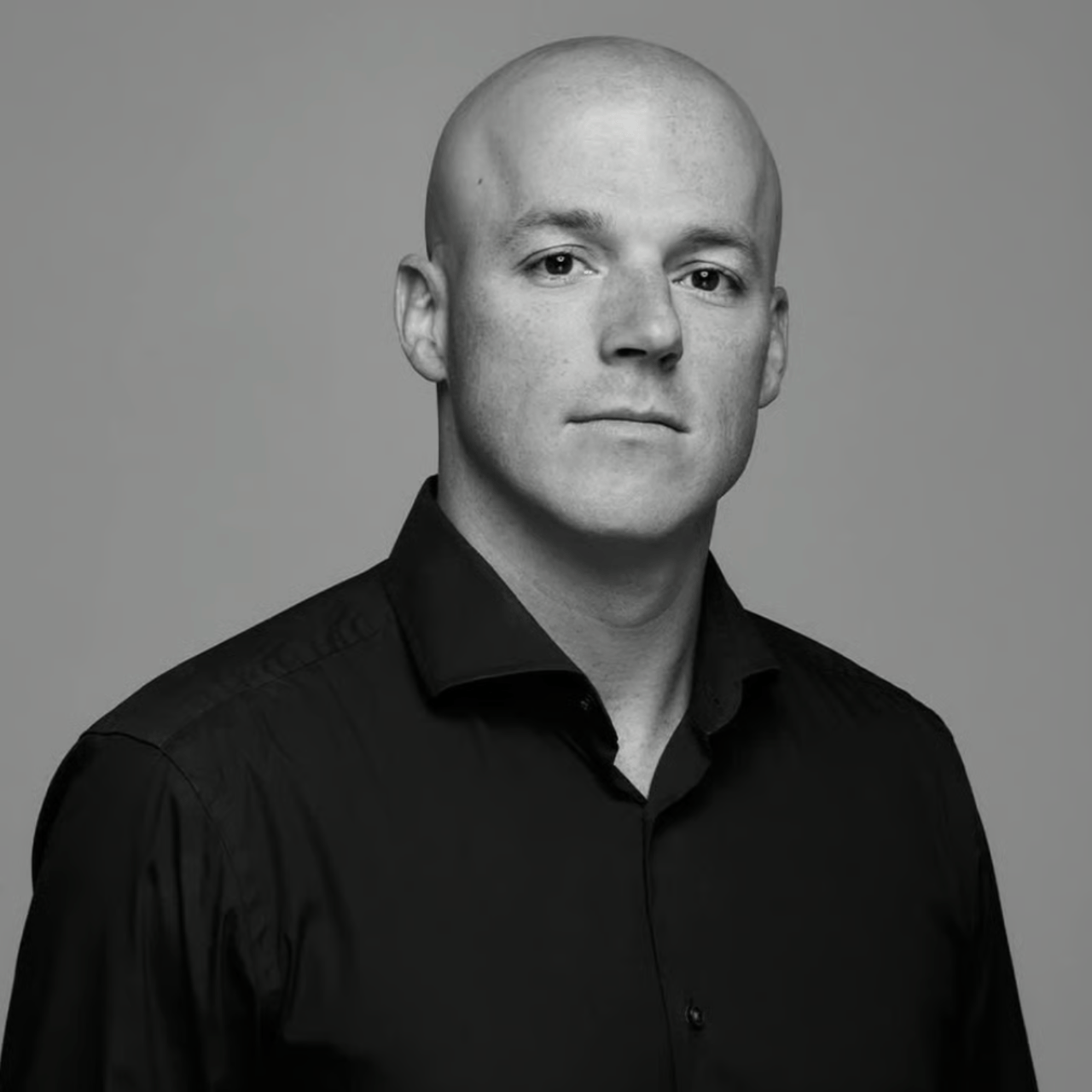 Jon Adams Beverly Hills, CA Real Estate Agent Headshot
