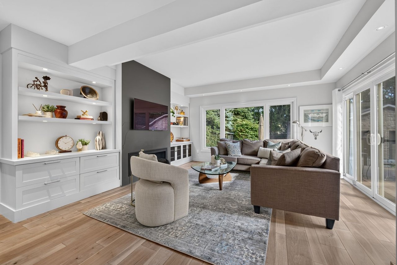 33 Ben Machree Dr