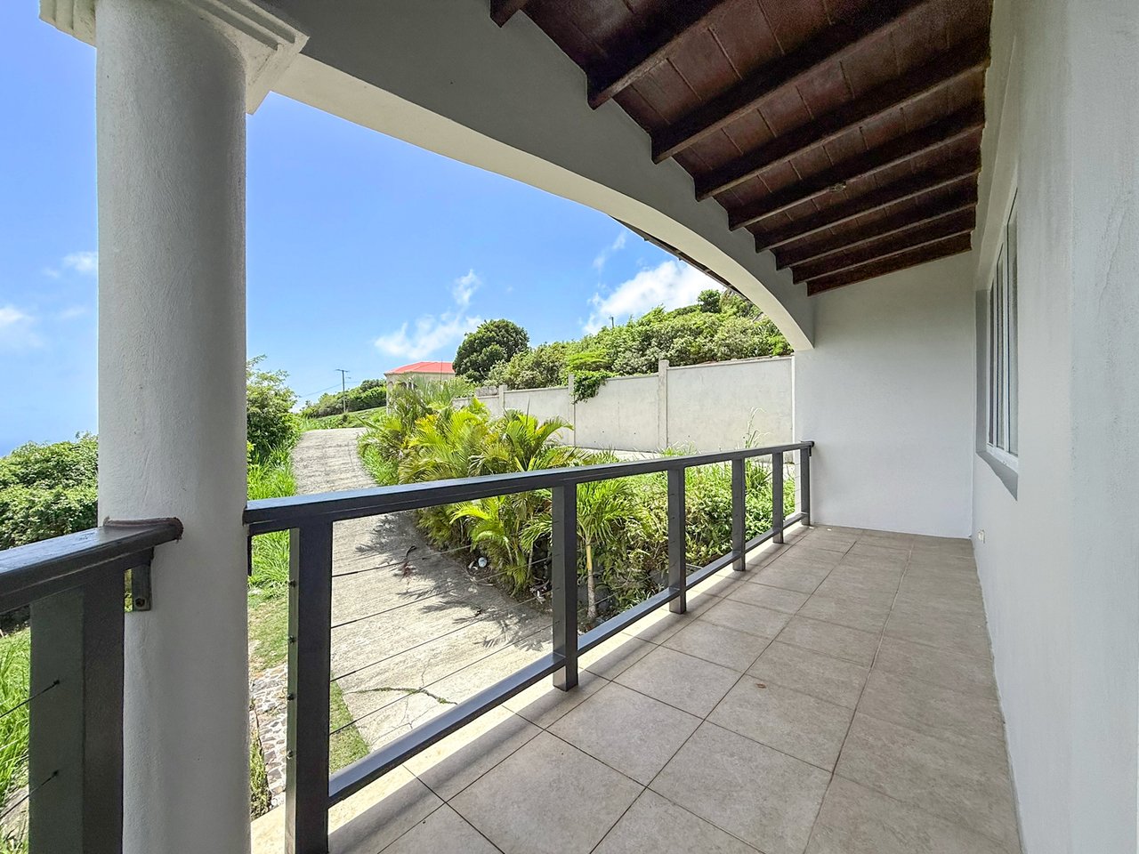 1062 Sabath Hill 2 Bedroom Apartment