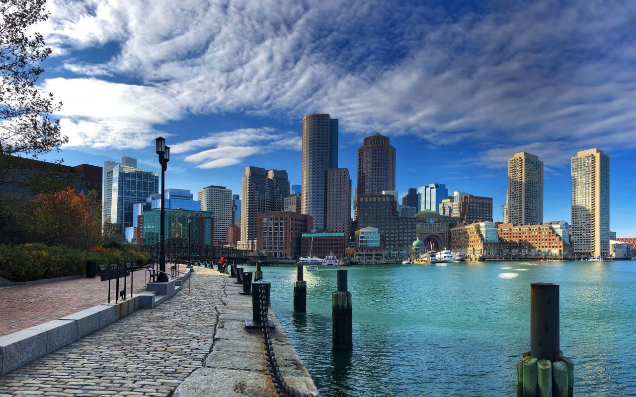 SEAPORT NEIGHBORHOOD GUIDE
