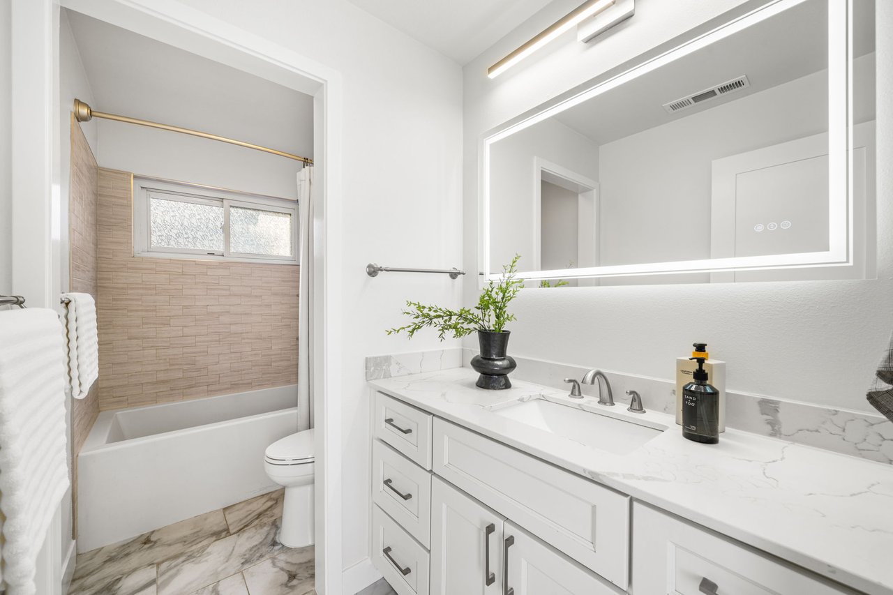 42795 Deauville Park Ct