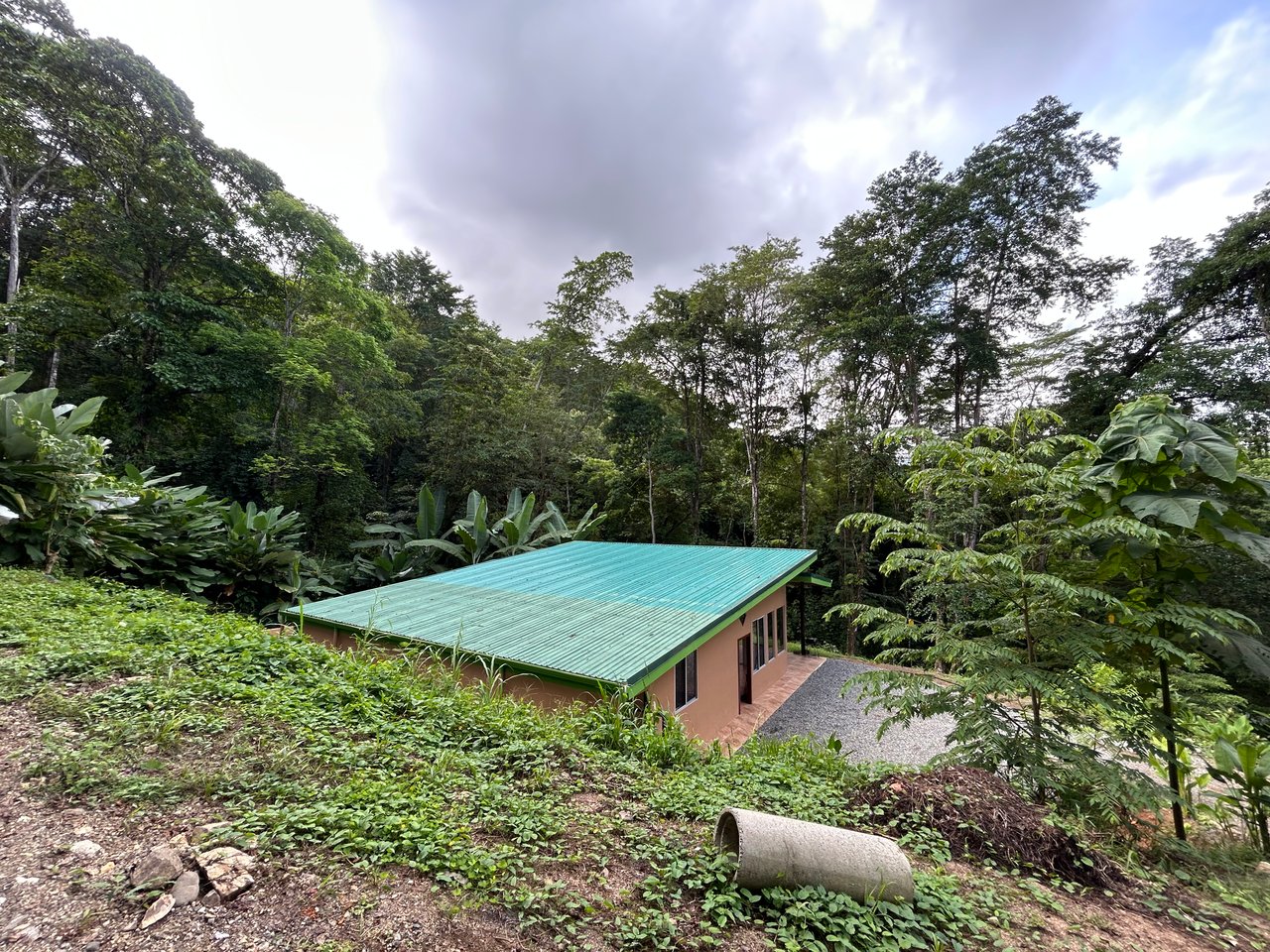 Fire Sale Investment Opportunity in Jardines del Morete | 2 Bed | 2 Bath Home with River Access