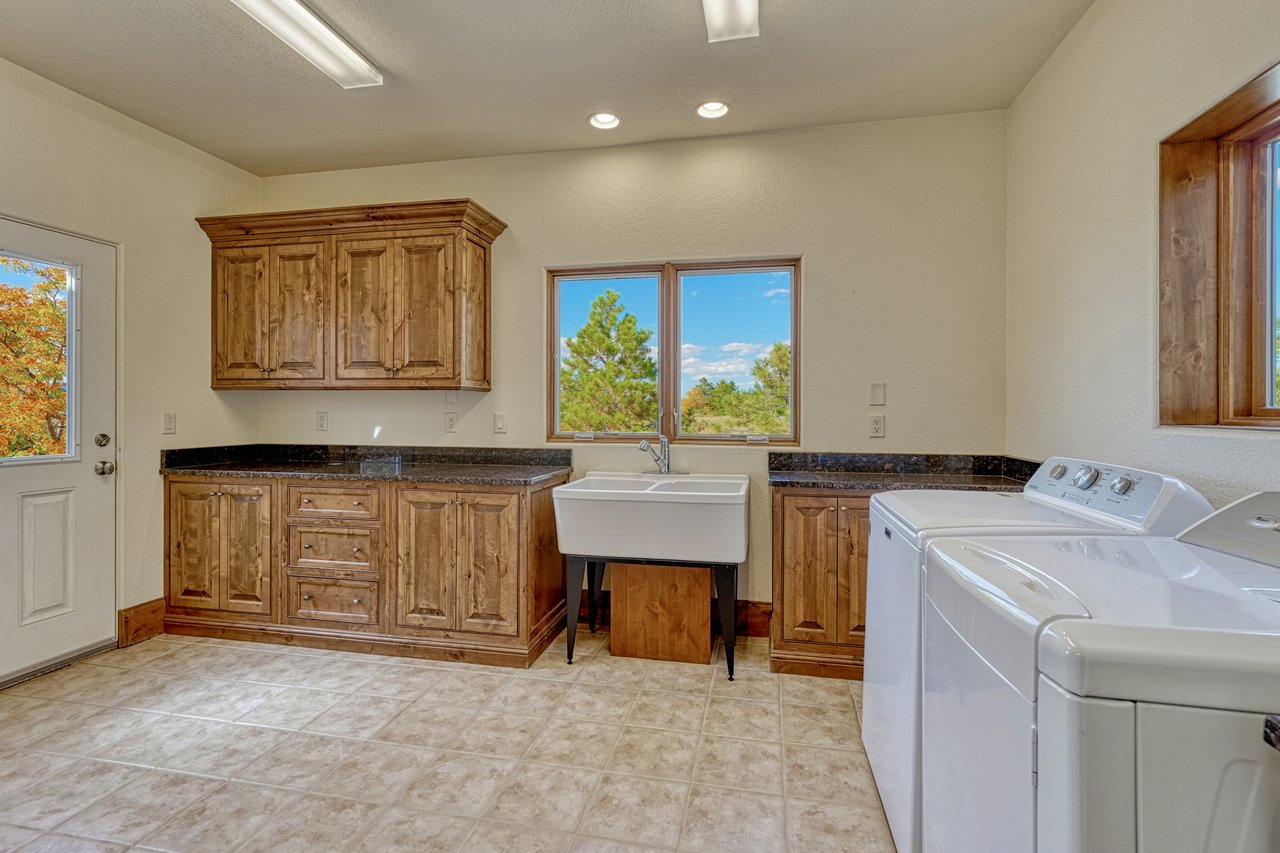 4050 Old Ranch Road