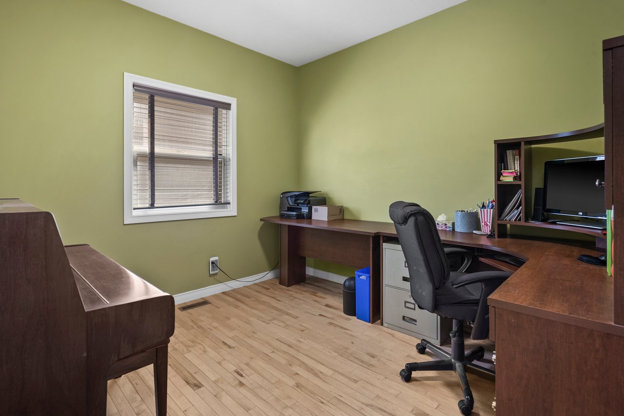 29 Royal Birch Hill NW