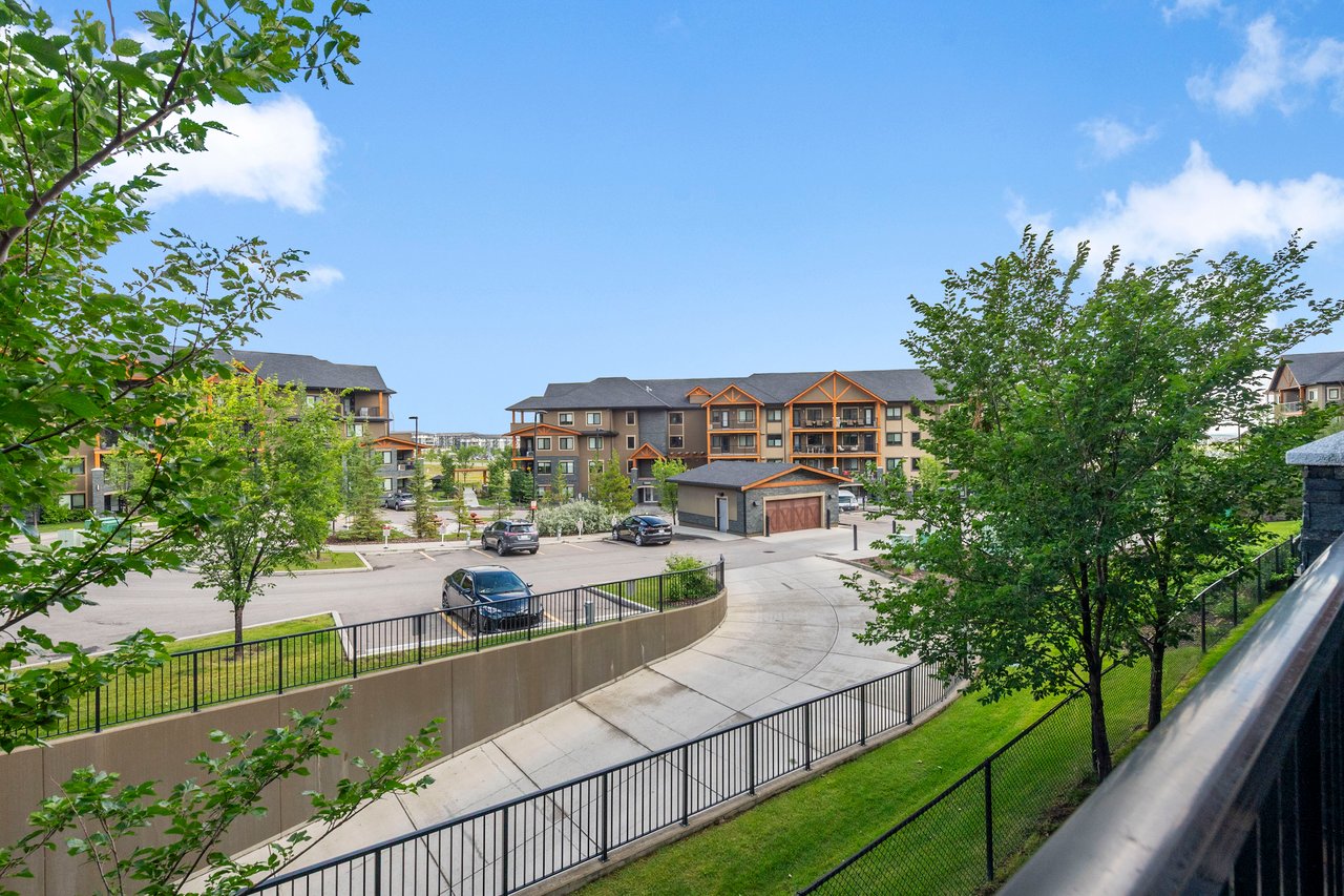 402 Kincora Glen Road NW Unit: 2207